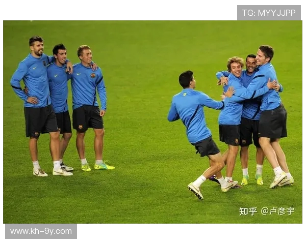 冬季训练挑选适用足球的关键要点与科学实用全方位指导详解指南